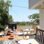 Pinewood Apartment Krk Town