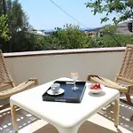 Apartment Pinewood *