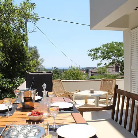 Pinewood Apartment Krk Town