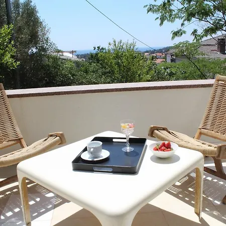 Apartment Pinewood *