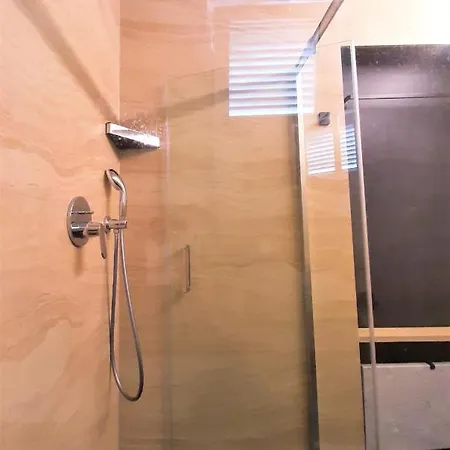 Pinewood Apartman Krk Town