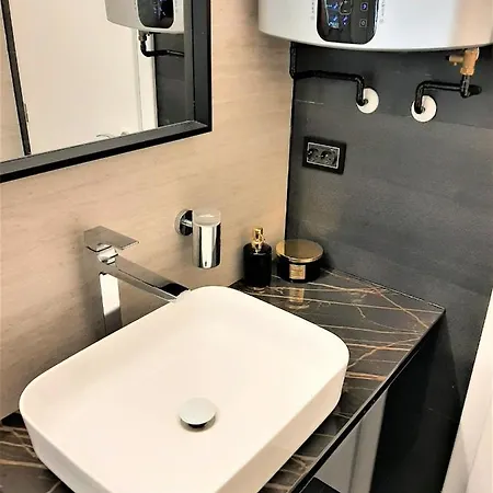 Pinewood Apartman